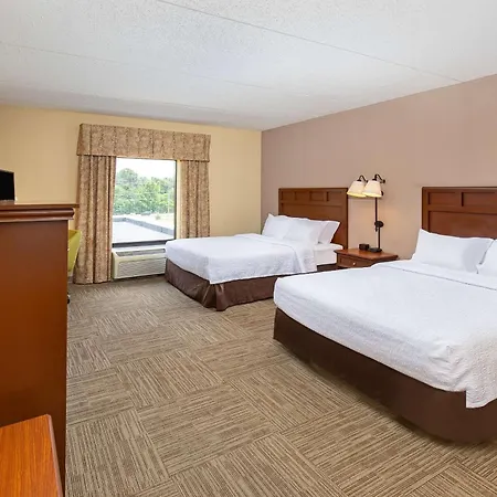 Hampton Inn & Suites Madisonville-3