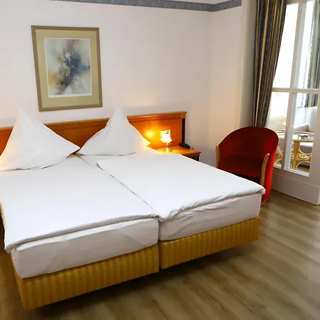 City Hotel-2