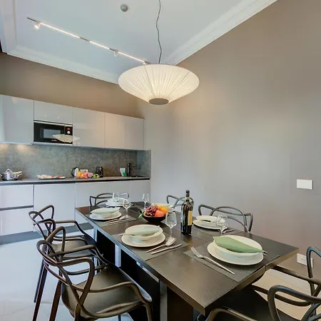 Seven Suites Apartments - Via Matteotti 178-2
