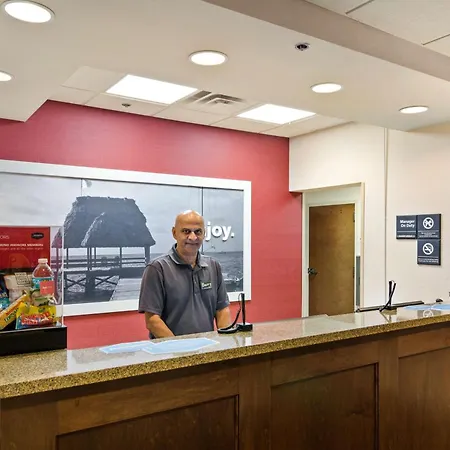 Hampton Inn Mount Dora-2