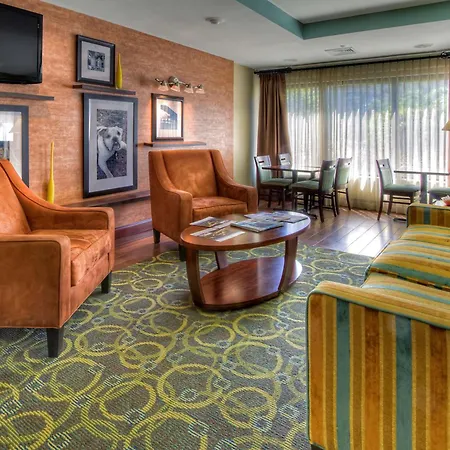 Hampton Inn Goldsboro-3
