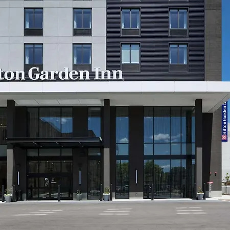 Hilton Garden Inn Madison Downtown, Wi-2