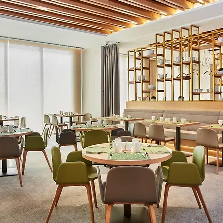 Hilton Garden Inn Dubai, Mall Avenue-3