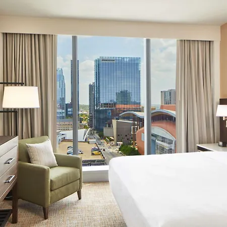 Embassy Suites By Hilton Nashville Downtown-2