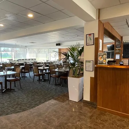 Auckland Airport Kiwi Hotel-3