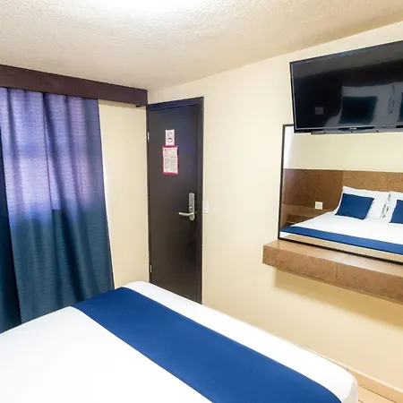 Hotel Rose Ensenada-2