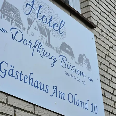 Hotel Dorfkrug Büsum - günstige Altbauzimmer Am Oland-2