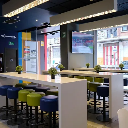 Ibis Budget Bilbao City-2