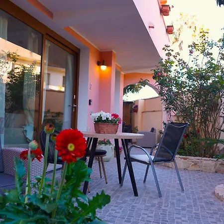 Flowery Inn Villa-3
