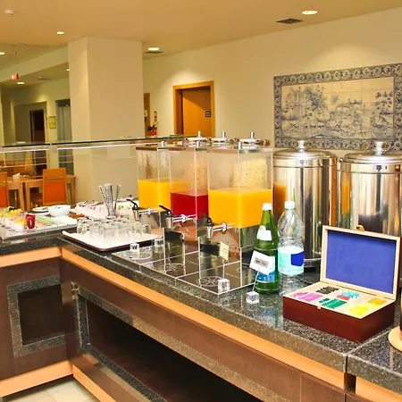 Tryp By Wyndham Porto Centro Hotel-2