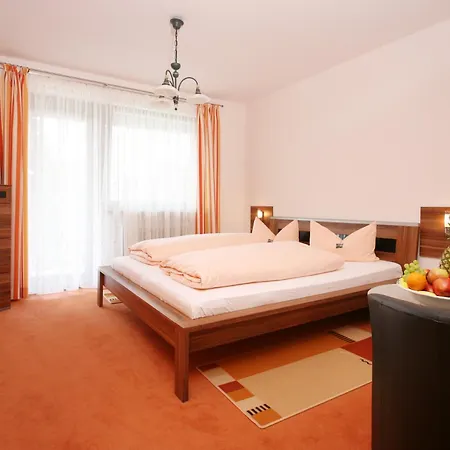 Landhotel Weißer Hahn-2