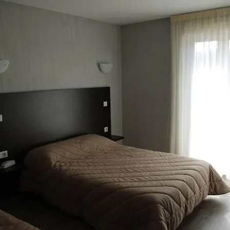 Hotel de Bordeaux-2