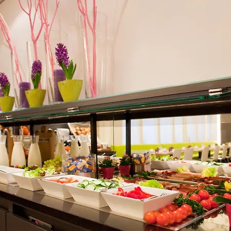 Ibis Styles Frankfurt City-3