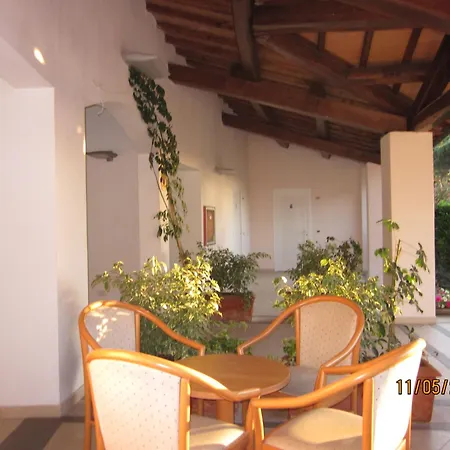 Hotel Villa Smeraldo-3