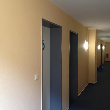 Hotel Am Schlosstor-2