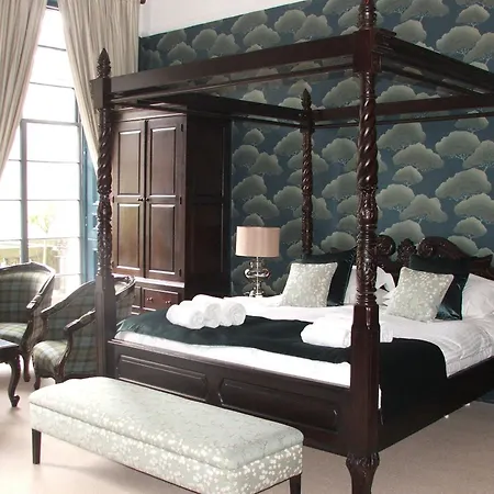No11 Boutique Hotel & Brasserie-3