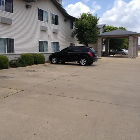 Heritage Inn & Suites-2