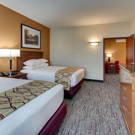 Drury Inn & Suites Meridian-2