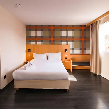 Easyhotel Nice Old Town-2