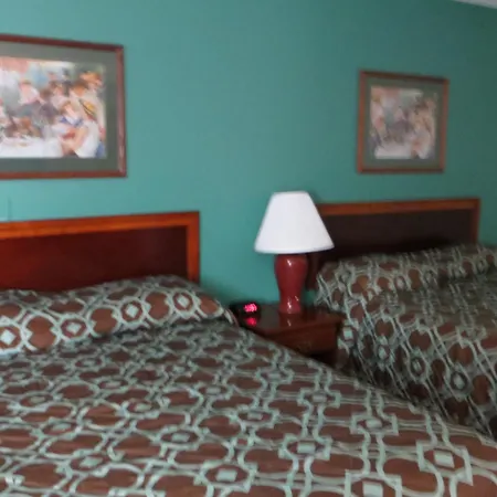 Super 8 By Wyndham Hudson-2