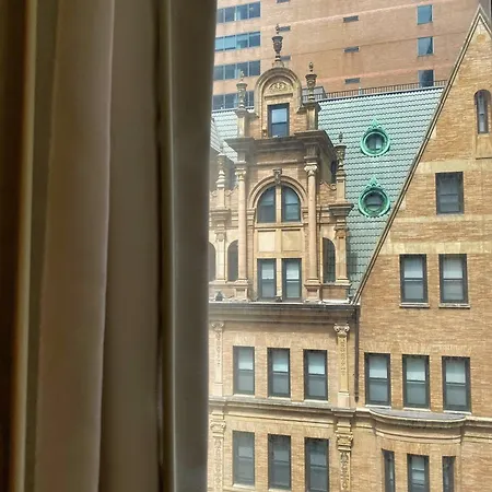 Aura Hotel Times Square-2