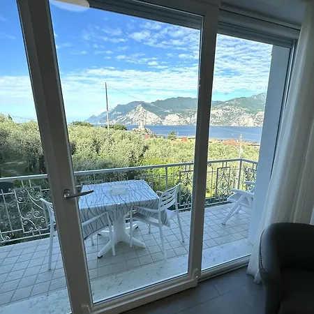 La Pervinca Apartments-2