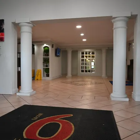 Motel 6-Hazelwood, Mo-3