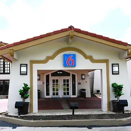 Motel 6-Hazelwood, Mo-3