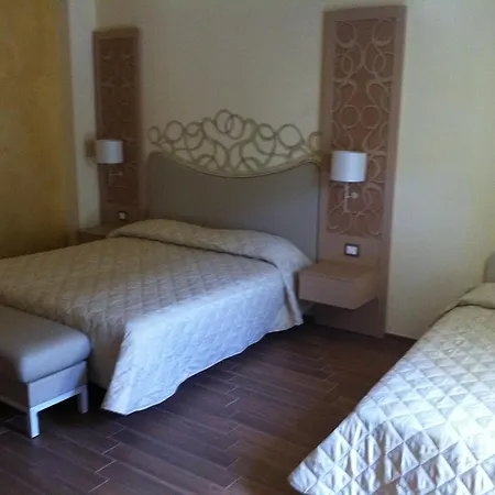 Hotel Duchessa Della Sila-2