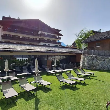 Garni Hotel Residence Diamant-3