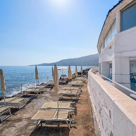Hotel La Perla Del Capo-2