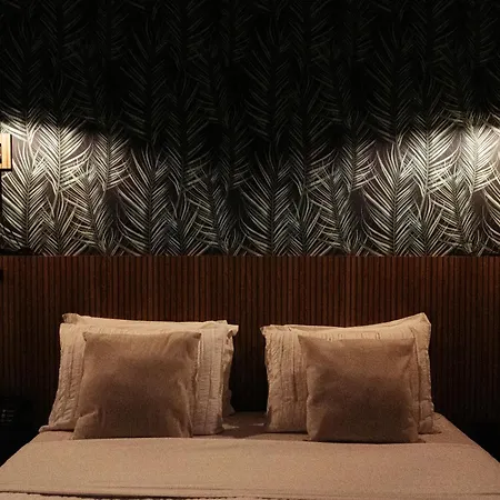 Cris Hotel-3