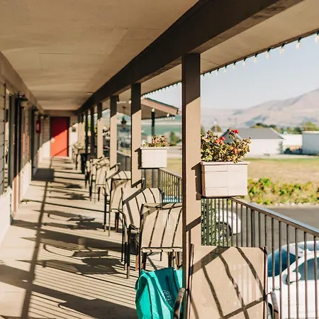 Mountain View Lodge-2