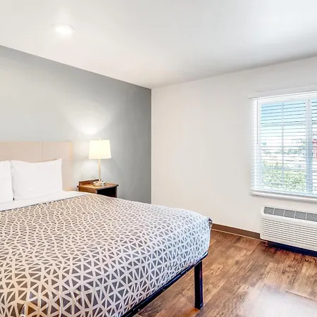 Woodspring Suites Austin North I-35-2