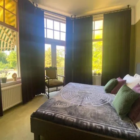 Devilla - Boutique Suites-2