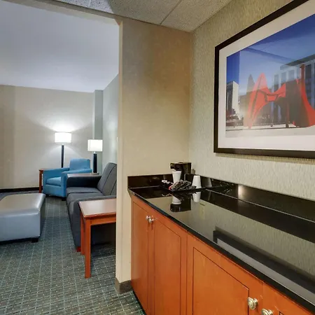Drury Inn & Suites Grand Rapids-2
