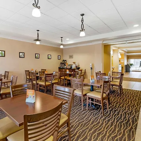 Sleep Inn & Suites Redmond-3