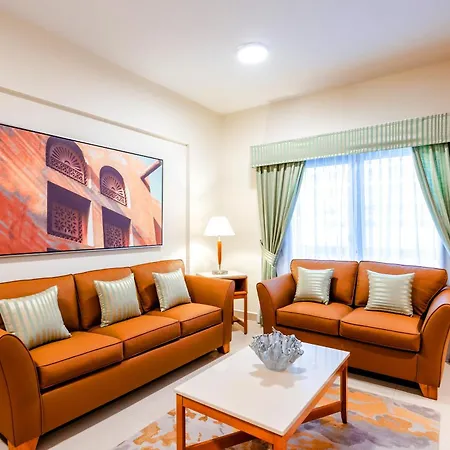 Golden Sands Hotel Apartments-3