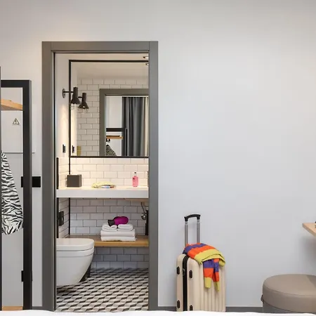 Moxy Lisbon City-3