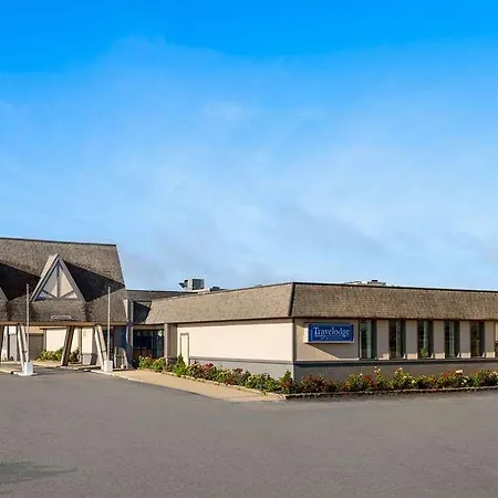 Travelodge By Wyndham Gaylord-3