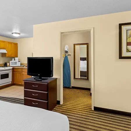 Quality Inn & Suites Vancouver - Hazel Dell-2