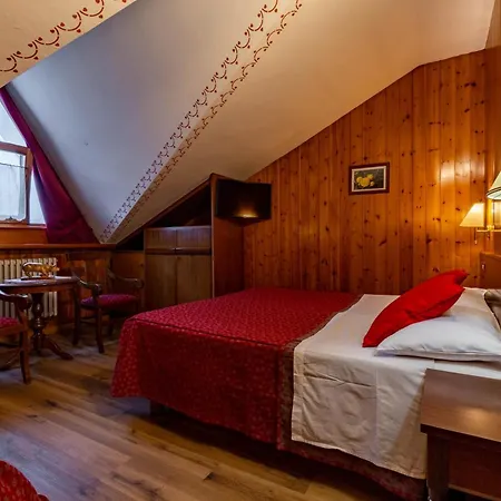 Hotel Beau Sejour Pré-Saint-Didier-3