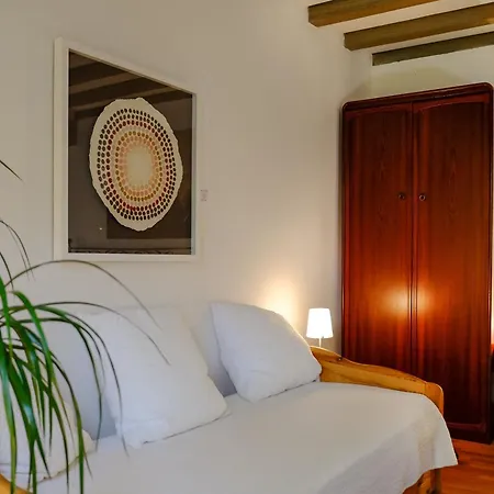 Rhein River Guesthouse - direkt am Rhein-3