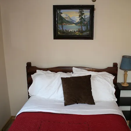 The Historic Wapiti Lodge-3