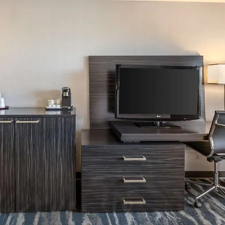 Best Western Plus North Las Vegas Inn&Suites-2