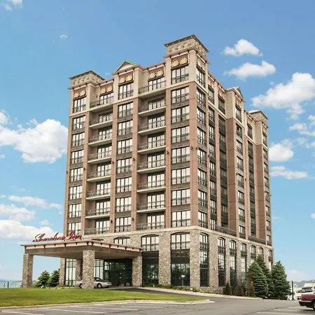 Shoreline Inn & Conference Center, An Ascend Collection Hotel-2