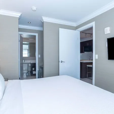 Sandman Signature Kamloops Hotel-3