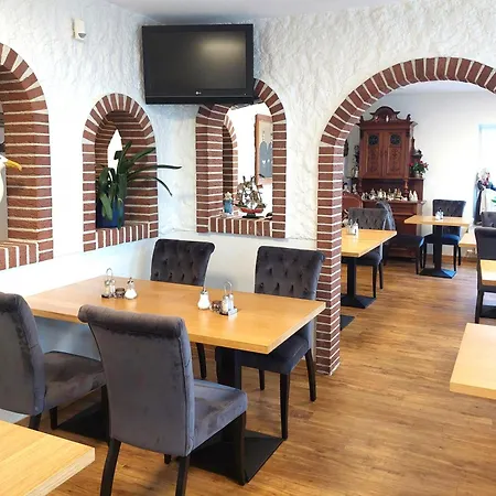 Hotel Villa Weststrand-3