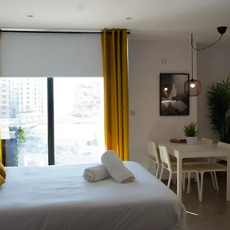 E1 Suites & Spa Aparthotel Style - Gym & Spa-3
