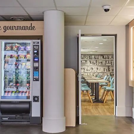 Appart'Hotel Odalys City - Bioparc Lyon Est-3